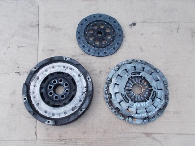 SPRZĘGŁO DOCISK DWUMASA BMW E46 E39 m54 330 3.0 530 231km 5 biegów