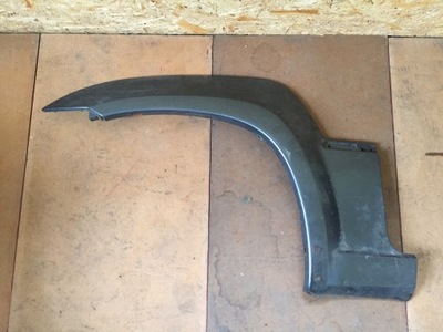 Молдинг крила ліва перед hyundai terracan фото №1