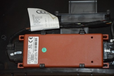 Audi a4 b6 модуль телефона 8d0862335b фото №1