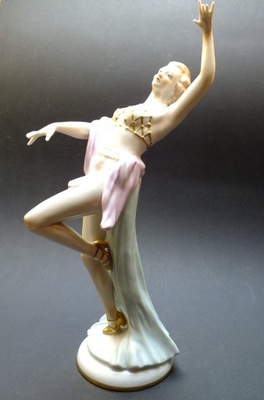 Tancerka .....duża figura Sitzendorf