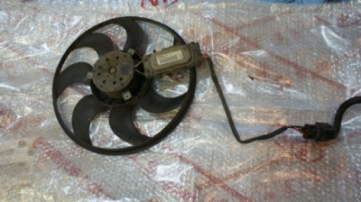 Volvo c30 1.6i вентилятор радиатора модуль фото №1