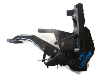 Mercedes a-klasa w169 педаль сцепления a1692900901 фото №1