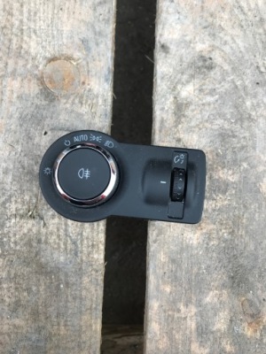 Opel insignia lift вимикач світла ксенон 22901647 фото №1