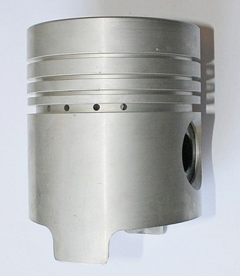 PISTON 24/33-31 TRAKTOR D6NN6108F FORD CNH 83910837 - milautoparts-fr.ukrlive.com