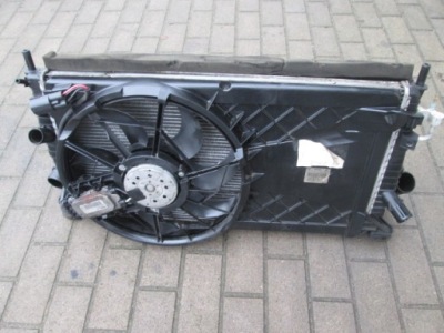 Радіатор води кондиціонер focus 2 рестайлінг  комплект 10r 1,8 фото №1