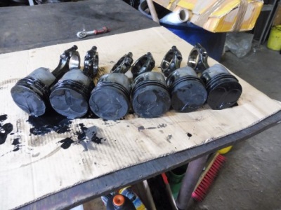 Patrol поршень поршни + шатун gr y60 rd28t 2,8 td фото №1