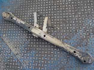 Vw touareg балка підсилювач фото №1