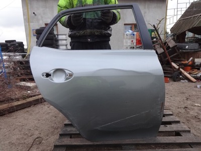 Дверь правый задняя toyota auris i 06- фото №1