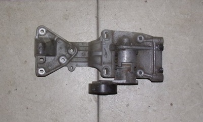 Volvo v50 s40 ii 2.4i кронштейн генератора 31251652 фото №1