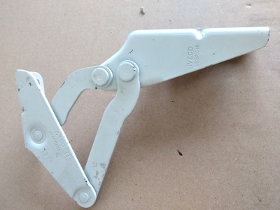 Петля капот крышки правый iveco daily 14-18 фото №1