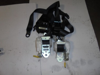 Ремені натягувачі комплект toyota avensis t27 -wys- фото №1