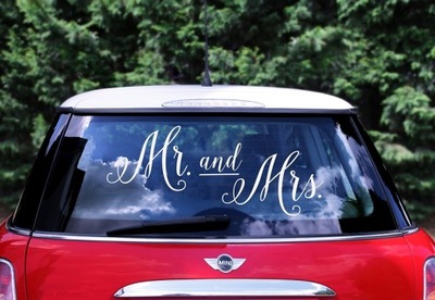 Naklejka ślubna na samochód - Mr. and Mrs