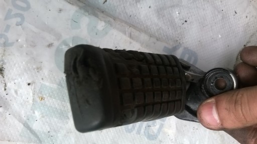 PODNÓŻEK SET KIEROWCY PRZÓD KAWASAKI GPZ 500 EX ER