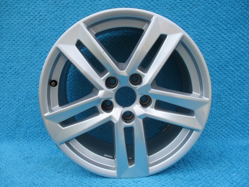 AUDI A4 B9 8W0 S LINE RIM 7.0JX17H2 ET42