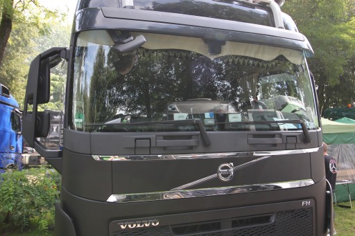 ШТОРА ДЛЯ ГРУЗОВИКА VOLVO FH 12-15, FH 4 + крюки