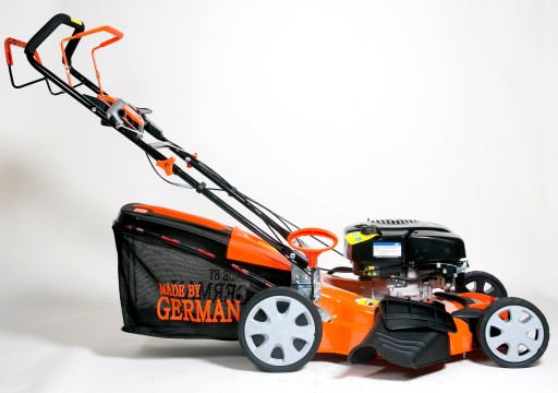 Бензиновая газонокосилка Briggs 7HP 9in1 3GIEGI