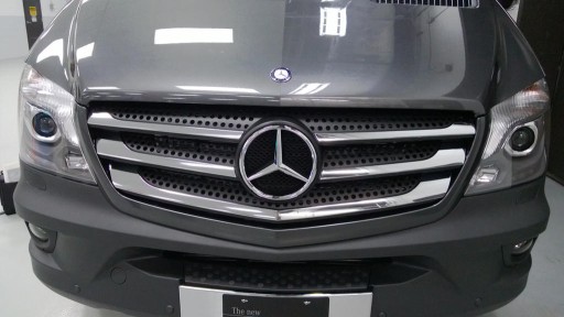 Решетка радиатора ГРИЛЬ Mercedes Sprinter W906 2013+