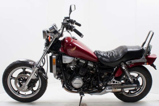 КРЫШКА РАДИАТОРА HONDA MAGNA 700 VF 700