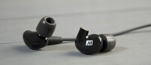 SŁUCHAWKI DOKANAŁOWE MEE AUDIO PINNACLE P2 MIC