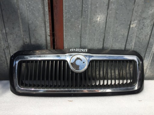 SKODA OCTAVIA 1U0 ATRAPA GRILL ZDERZAKA PRZÓD 99-