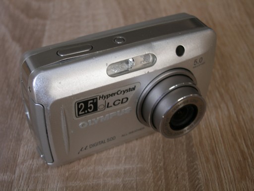 OLYMPUS Mju500. 5.0Mpx....uszkodzony