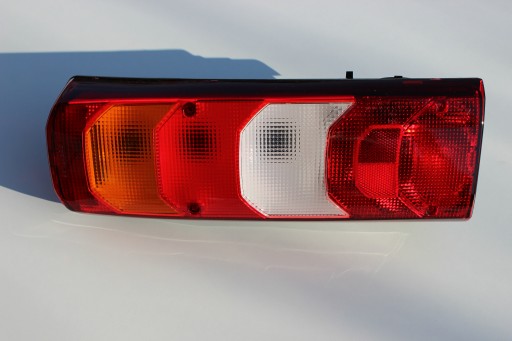 MERCEDES ACTROS LAMPA TYŁ PRAWA TYLNA LAMPY LEWA