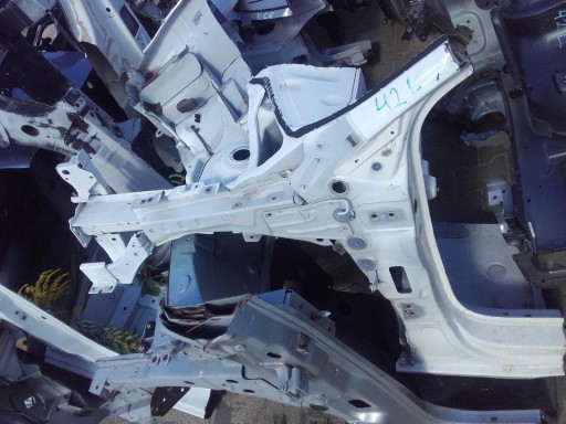 C4 II ЧВЕРТЬ ПЕРЕДНЯ ЛІВА РАМКА