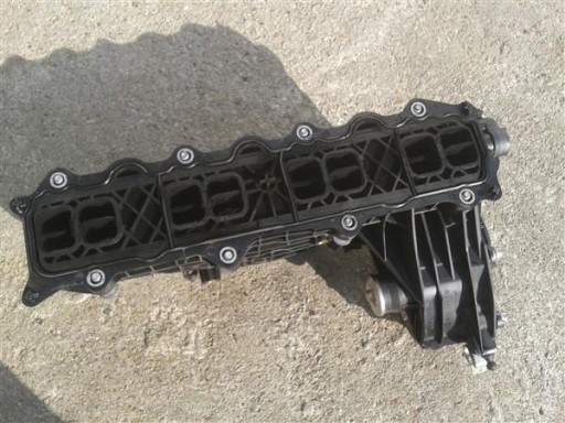Впускной коллектор MERCEDES 204 2.2 CDI A6510900037