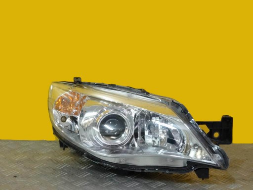 SUBARU PÁRTY GH 2007- XENON REFLEKTOR LAMPA R