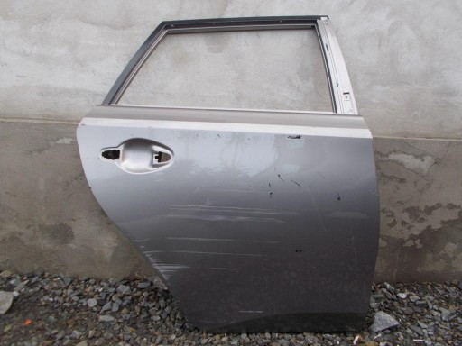 door right rear. right rear part TOYOTA AURIS II 2012