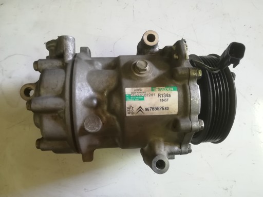 compressor of the air conditioning PEUGEOT 2.2HDI 9676552680