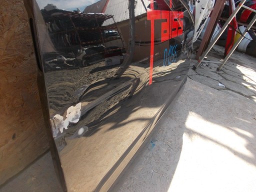DOOR FRONT LEFT NISSAN NAVARA PATHFINDER 06
