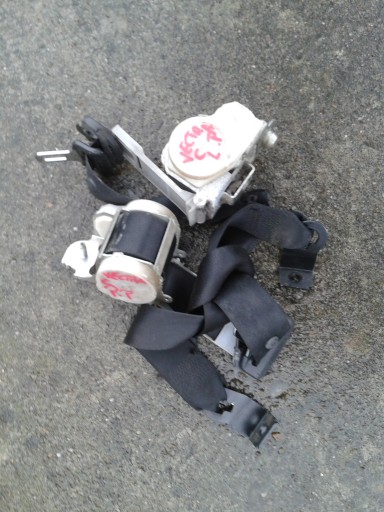 Ремені передні передні OPEL Vectra C універсал Європа