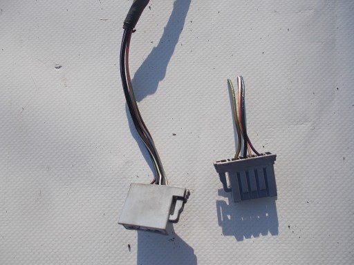 1234567 - КУБ КРЫЛО ЛАМПЫ ЗАДНИЙ L P УНИВЕРСАЛ MONDEO MK4