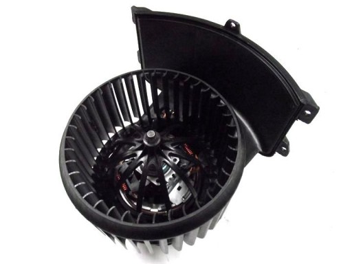 7H1819021B - Вентилятор Вентилятор VW T5 7H1819021D / 7E1819021A