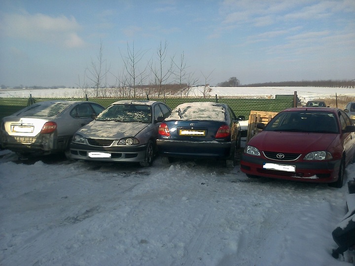 photo 14, TOYOTA AVENSIS t22 СИДЕНЬЕ ПЕРЕДНИЙ ЗАДНИЙ НАПРАВО И НАЛЕВО kmpl