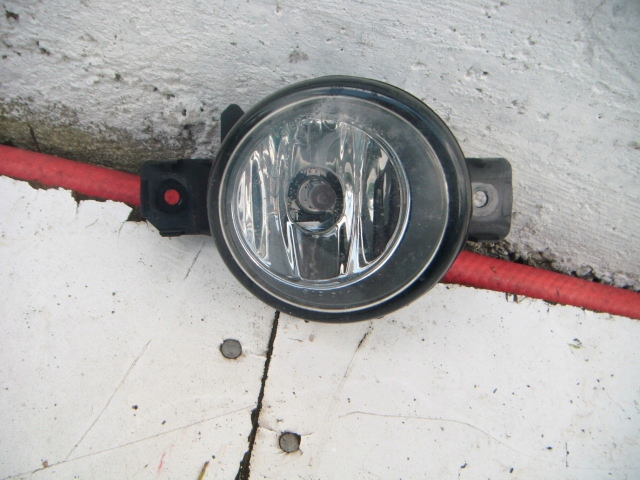 NISSAN X-TRAIL 03-07 HALOGEN LAMP RIGHT PRZECIWMGLOWE photo 1 - milautoparts-fr.ukrlive.com