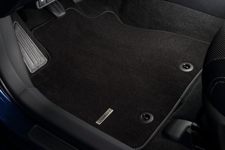 TAPIS POUR VW GOLF V 2003-2008 EXCELLENCE CARMAT photo 3 - milautoparts-fr.ukrlive.com