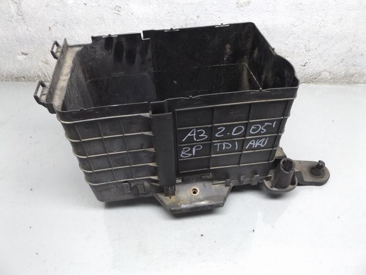 CASING BATTERY AUDI A3 8P 2.0 TDI 05 R photo 1 - milautoparts-fr.ukrlive.com