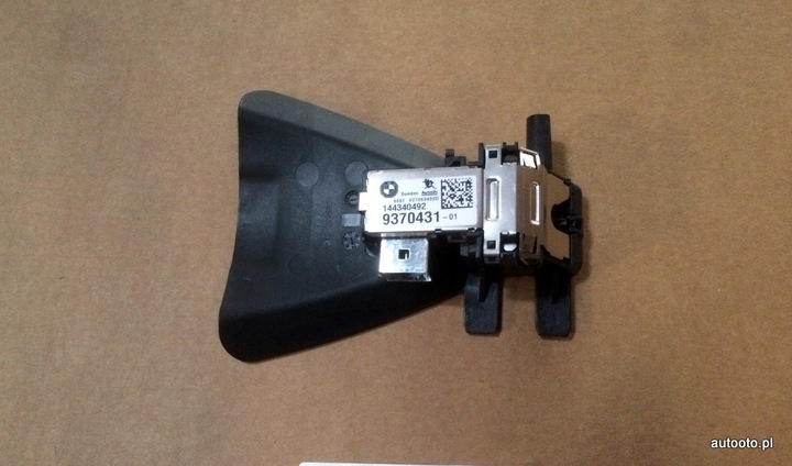 BMW X1 F48 CAMERA KAFAS 9370431 photo 2 - milautoparts-fr.ukrlive.com