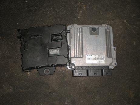 RENAULT BCM 284B15323R photo 1 - milautoparts-fr.ukrlive.com