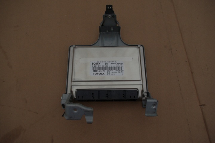 CONTROL UNIT COMPUTER YARIS 1.4 D4D 89661-0D171 photo 1 - milautoparts-fr.ukrlive.com