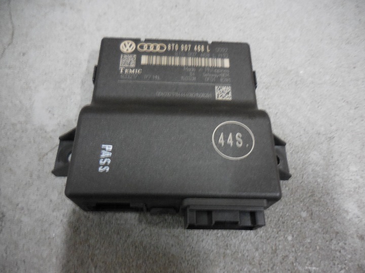 AUDI A4 B8 A5 Q5 GATEWAY 8T0907468AC photo 1 - milautoparts-fr.ukrlive.com