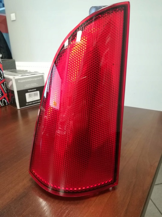 MERCEDES VITO LAMP LEFT REAR A6398201864 photo 3 - milautoparts-fr.ukrlive.com