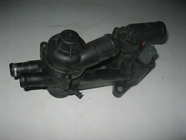 VW PASSAT CC 1.4TSI CASING THERMOSTAT 03C121026AN photo 1 - milautoparts-fr.ukrlive.com