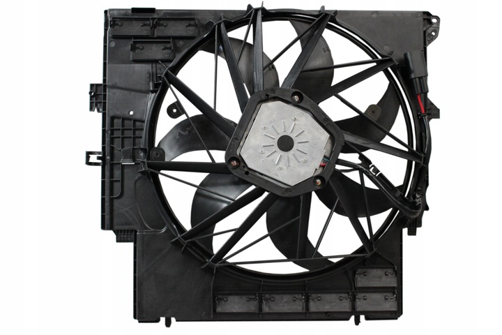 BMW X3 F25 X4 F26 FAN 600W 17427601677 photo 1 - milautoparts-fr.ukrlive.com