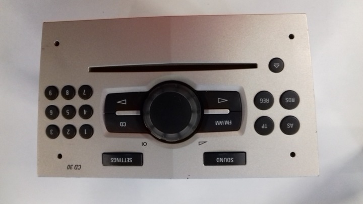 OPEL CORSA D RADIO CD 30 13257031 photo 1 - milautoparts-fr.ukrlive.com