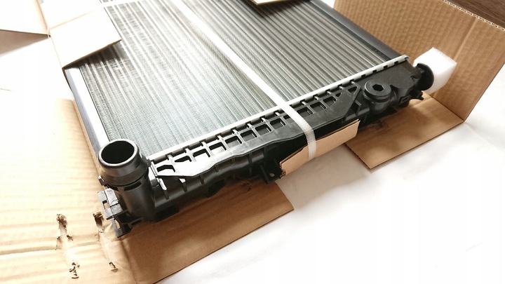 RADIATOR WATER 60497 VW PASSAT B5 2.8 2.5 TDI photo 5 - milautoparts-fr.ukrlive.com