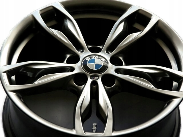 ORIGINAL BMW 1 F-20 M 18 INCHES 7845871-13 PB.198 photo 1 - milautoparts-fr.ukrlive.com