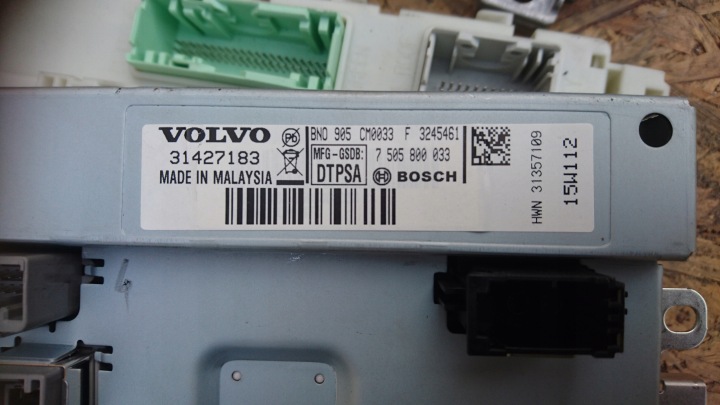 VOLVO XC40 V40 RADIO MONITEUR 31357223 AA